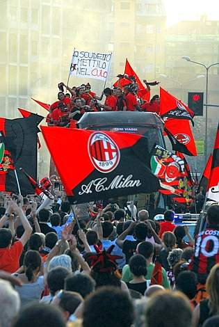 Striscione del Milan